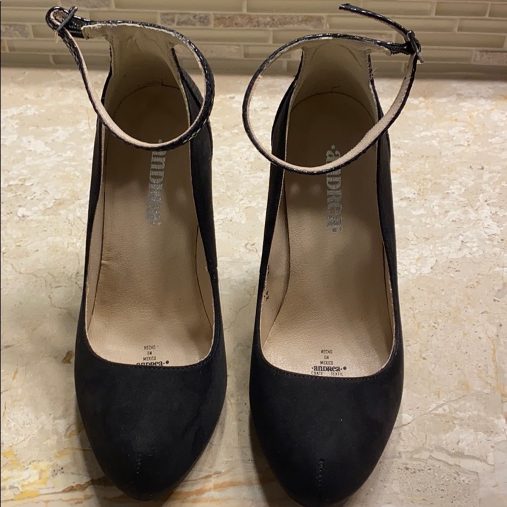 ANDREA Heels NIB - Picture 3 of 7